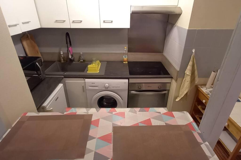 Le Gambetta T2 Cosy Hypercentre Wifi Fibre Avec Parking Appartement Pau Buitenkant foto