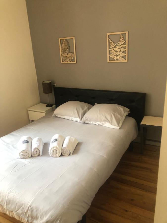 Le Gambetta T2 Cosy Hypercentre Wifi Fibre Avec Parking Appartement Pau Buitenkant foto