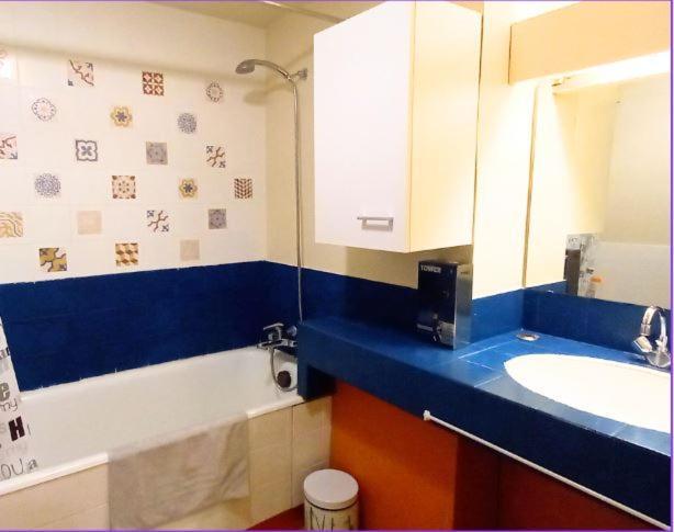 Le Gambetta T2 Cosy Hypercentre Wifi Fibre Avec Parking Appartement Pau Buitenkant foto