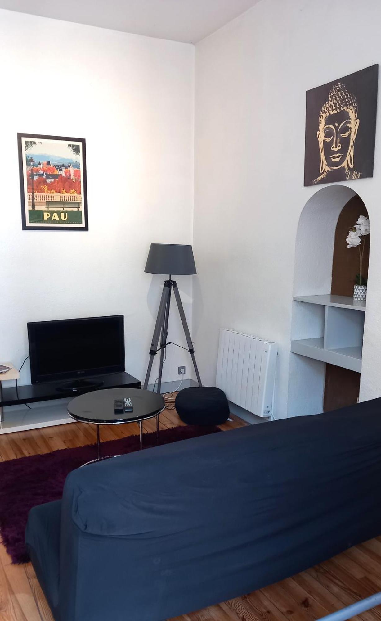 Le Gambetta T2 Cosy Hypercentre Wifi Fibre Avec Parking Appartement Pau Buitenkant foto